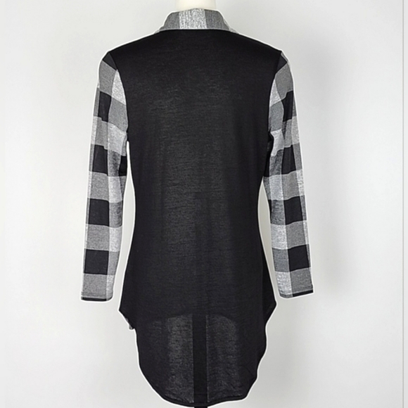 Cleo Petites Long Button Up Black White Shirt Soft Stretch Size Medium - Picture 3 of 12